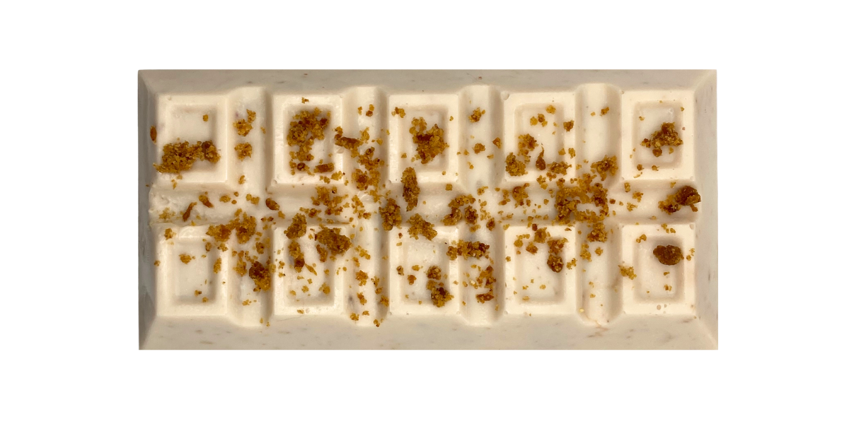 Pumpkin Spice Cake chocolate bar stuffed with pumpkin spice cake, cream cheese frosting & vanilla cookie
