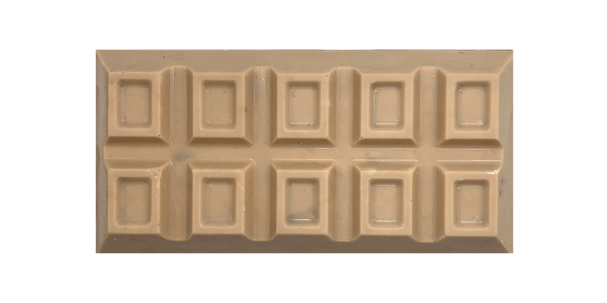 PB Nutella chocolate bar stuffed with peanut butter, nutella, vanilla Cake & vanilla biscuits
