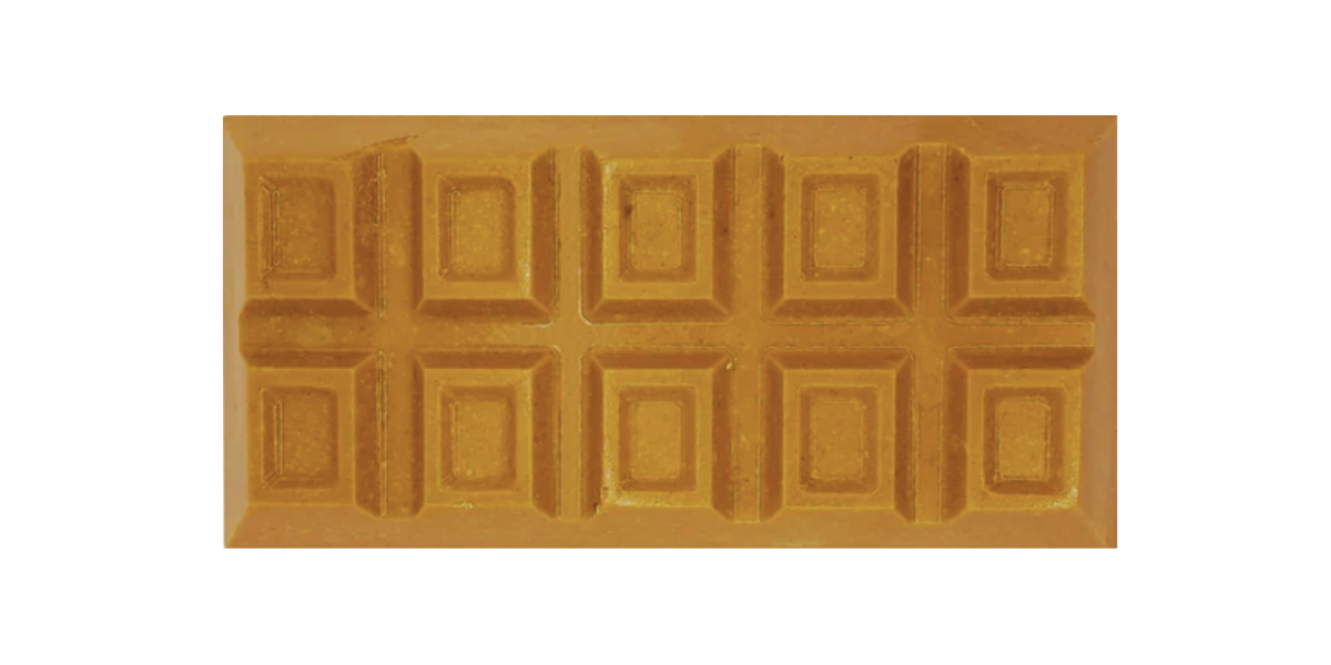 Pumpkin Pie chocolate bar stuffed with pumpkin pie & flaky butter crust